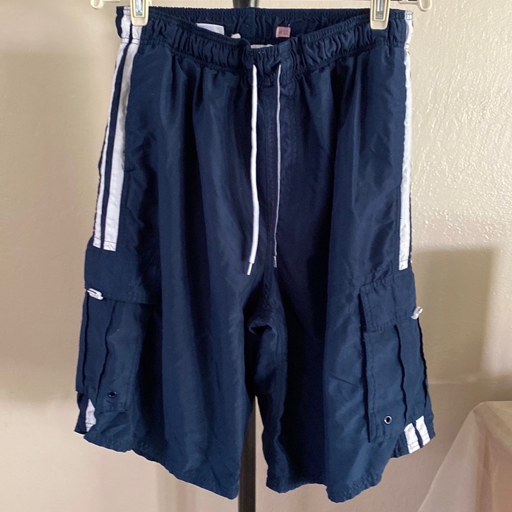 Sideout mens athletic shorts - SIZE LARGE